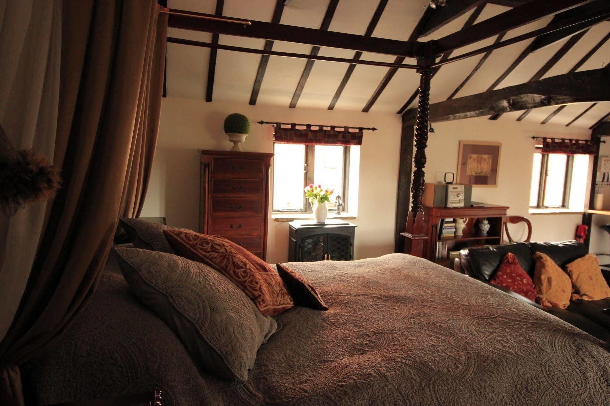 The Hayloft And Stables At Greystones Hotel Swinderby Екстериор снимка